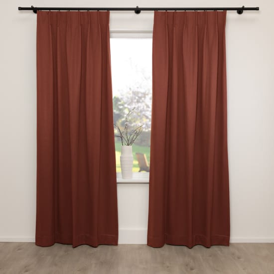 A House of Happiness Dasher FR in de kleur Steen rood 95