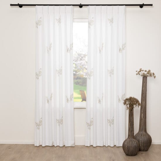 A House of Happiness Pampas FR in de kleur Off white 11