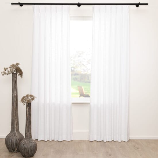 A House of Happiness Ramie in de kleur Off white 11