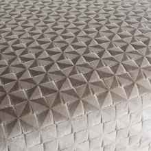 Chivasso Gloss Boss meubelstof in kleur CH3188/072