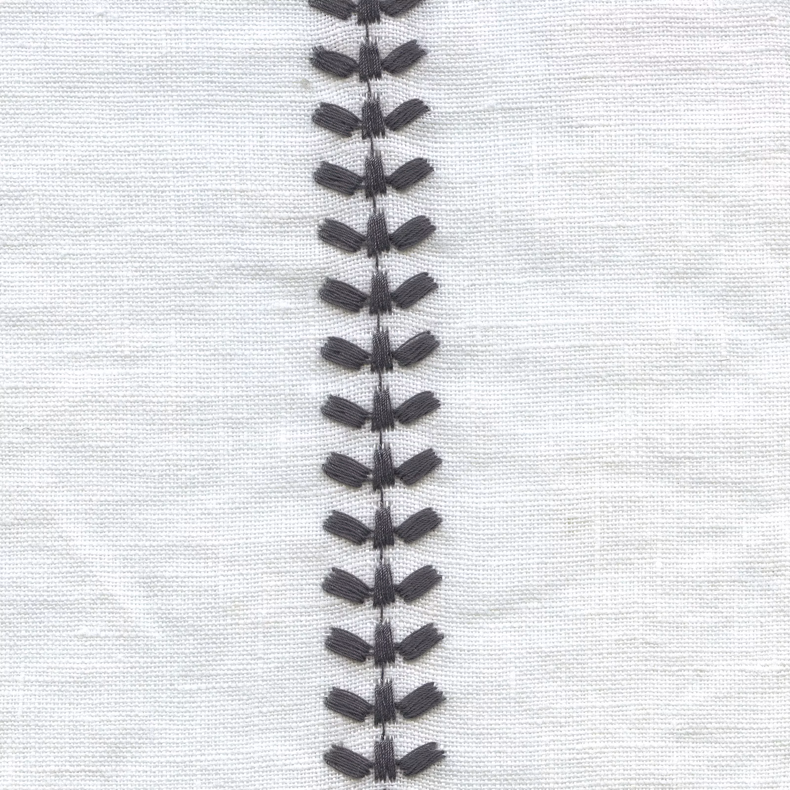 Designs of the Time Taka gordijnstof in kleur YP12004