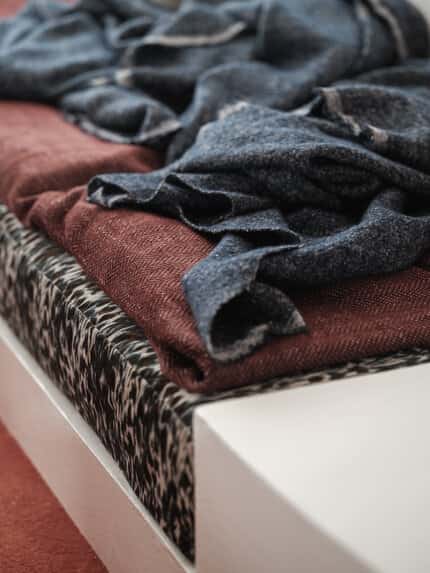 Hodsoll McKenzie Cuscus toegepast in een interieur