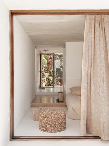 Hodsoll McKenzie Shoebill RE toegepast in een interieur