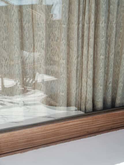 Hodsoll McKenzie Shoebill RE toegepast in een interieur