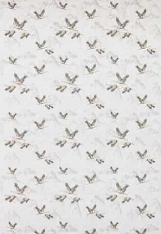 Laura Ashley ANIMALIA EMBROIDERED gordijnstof in de kleur Silver