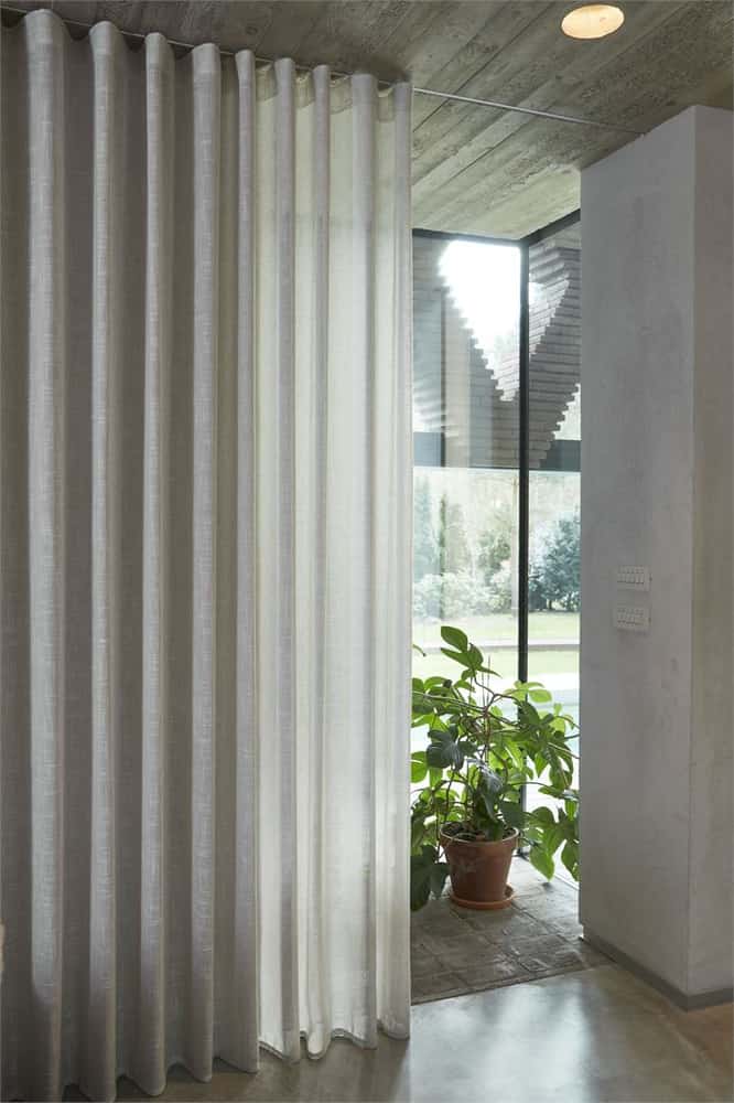 Toppoint EVISA VOILE sfeerbeeld Toppoint EVISA VOILE toegepast in een interieur