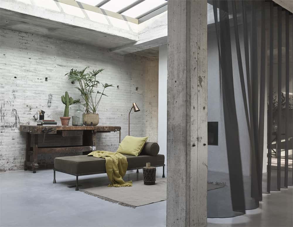 Toppoint INBETWEEN FLORIE sfeerbeeld Toppoint INBETWEEN FLORIE toegepast in een interieur