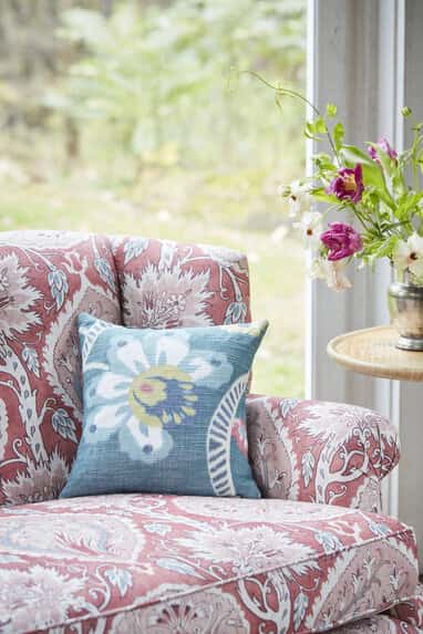 Travers Gazebo Vine interieurinspiratie Travers Gazebo Vine toegepast in een interieur