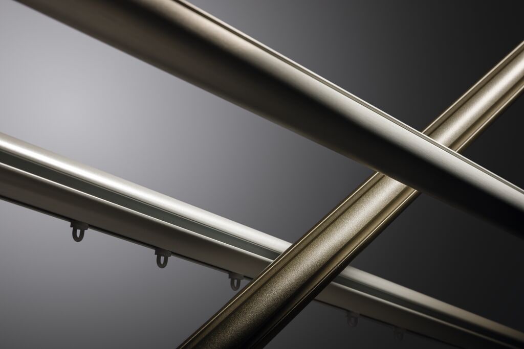 JAB SLIDE LOOP gordijnrails overzicht Productdetail van JAB SLIDE LOOP gordijnrails overzicht.