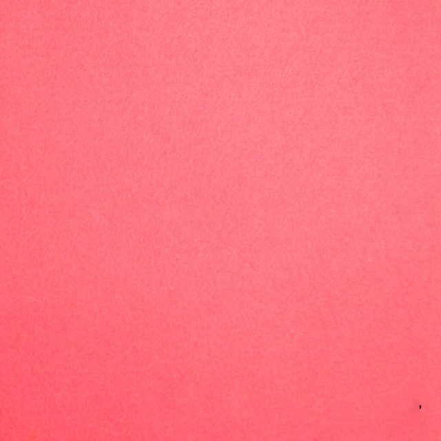 Hollandfelt wolvilt – kleur 27 felroze Kleurstaal Hollandfelt wolvilt 27 felroze