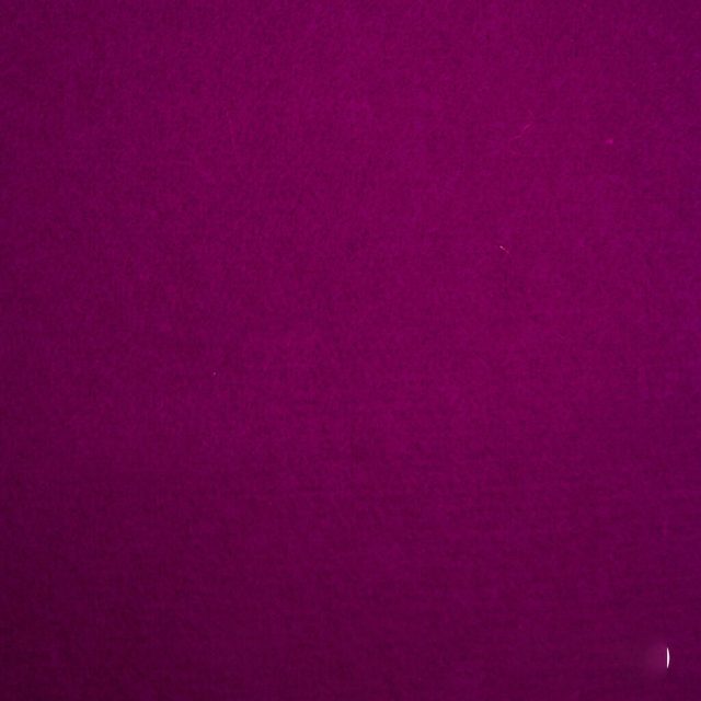 Hollandfelt wolvilt – kleur 30 purper Kleurstaal Hollandfelt wolvilt 30 purper