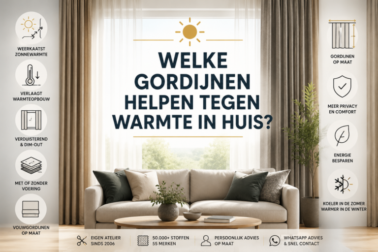 Moderne woonkamer met kamerhoge gordijnen en informatie over gordijnen tegen warmte, blackout, dim-out en voering.