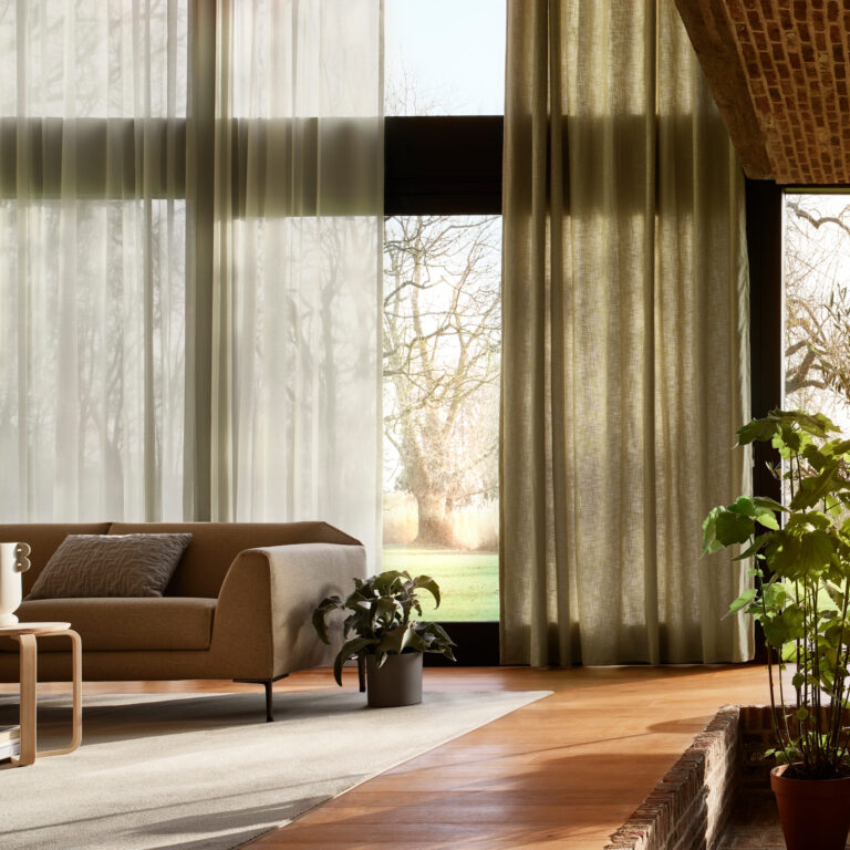 De Ploeg Gordijnen inspiratie FIG 57 bij Gordijnen op maat Rotterdam TULAY Gordijnen Rotterdam