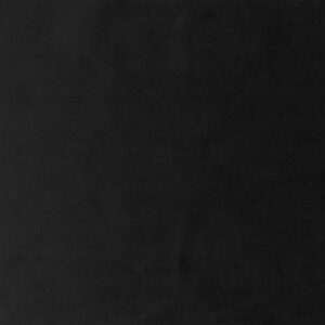 huggy 50 black lifestyle 01